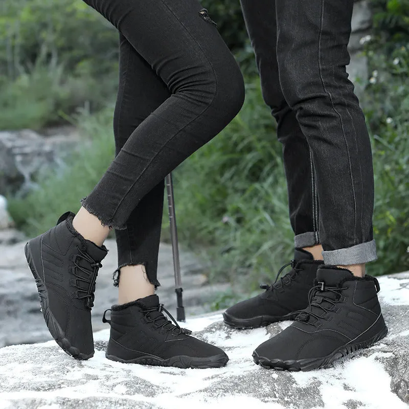 Outdoor winter slip-on boots for men and women with non-slip rubber sole, artificial plush lining, and waterproof Oxford cloth upper in black colour