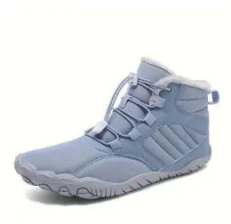 Outdoor winter slip-on boots for men and women with non-slip rubber sole, artificial plush lining, and waterproof Oxford cloth upper in black colour