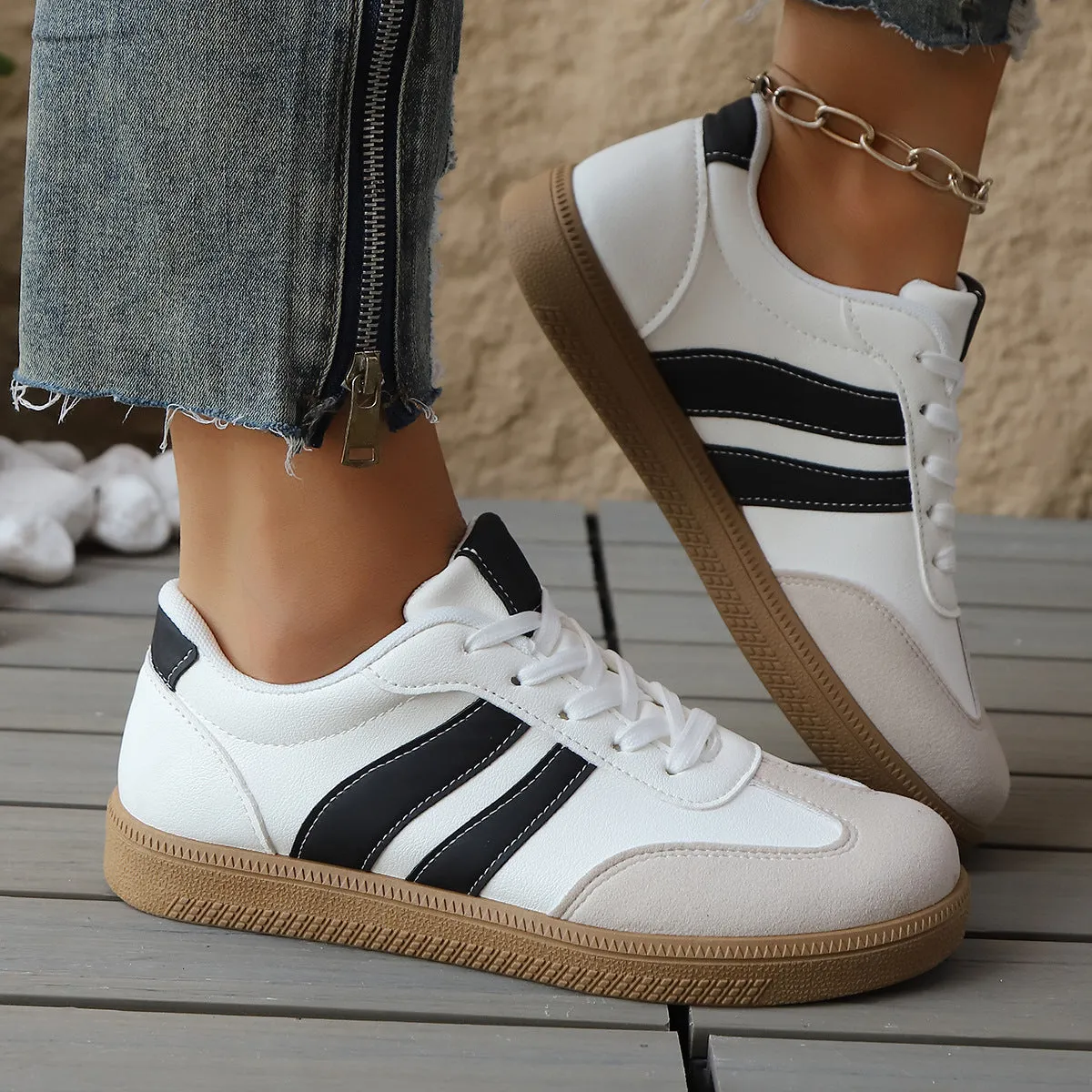 Women's casual all-matching sneakers in khaki with round head flat heel artificial PU upper