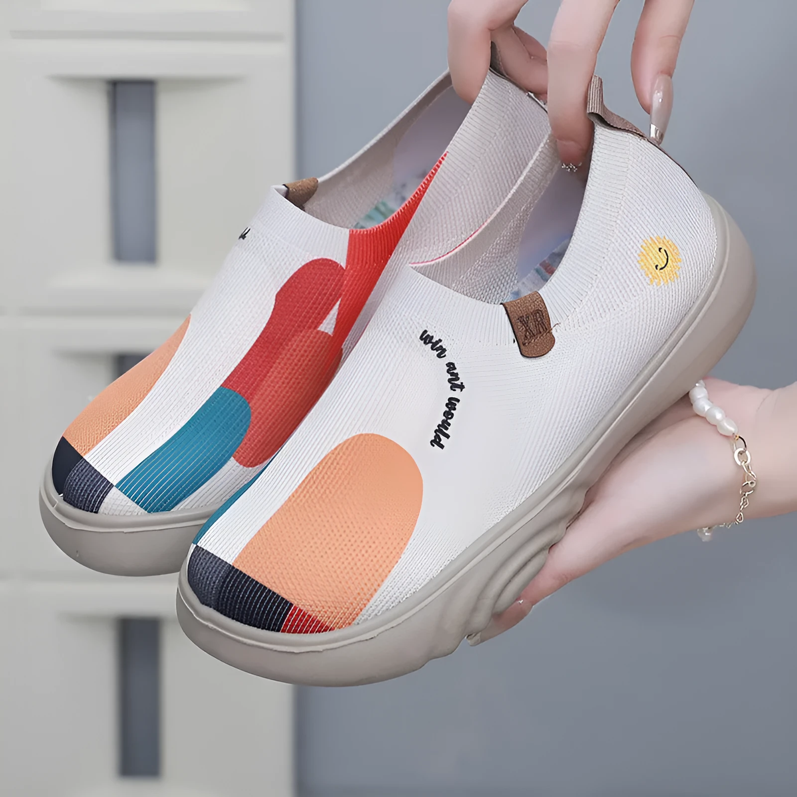 Women's hand-painted casual shoes with soft Flyknit upper, flat heel, round toe, in Milky White colour