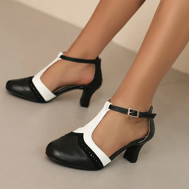 Women's retro closed toe chunky heel sandals in black with buckle fastening and round toe