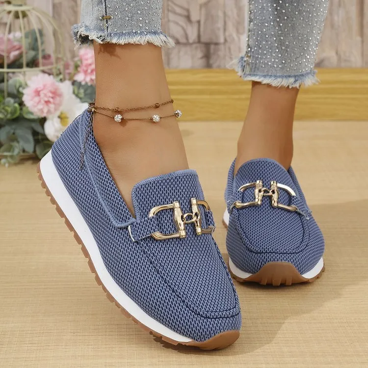 Women's flat canvas sneakers in solid colour, low top, round toe, rubber sole, white black blue khaki