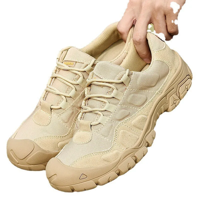 Non-slip breathable canvas hiking shoes in black with rubber sole and low top design