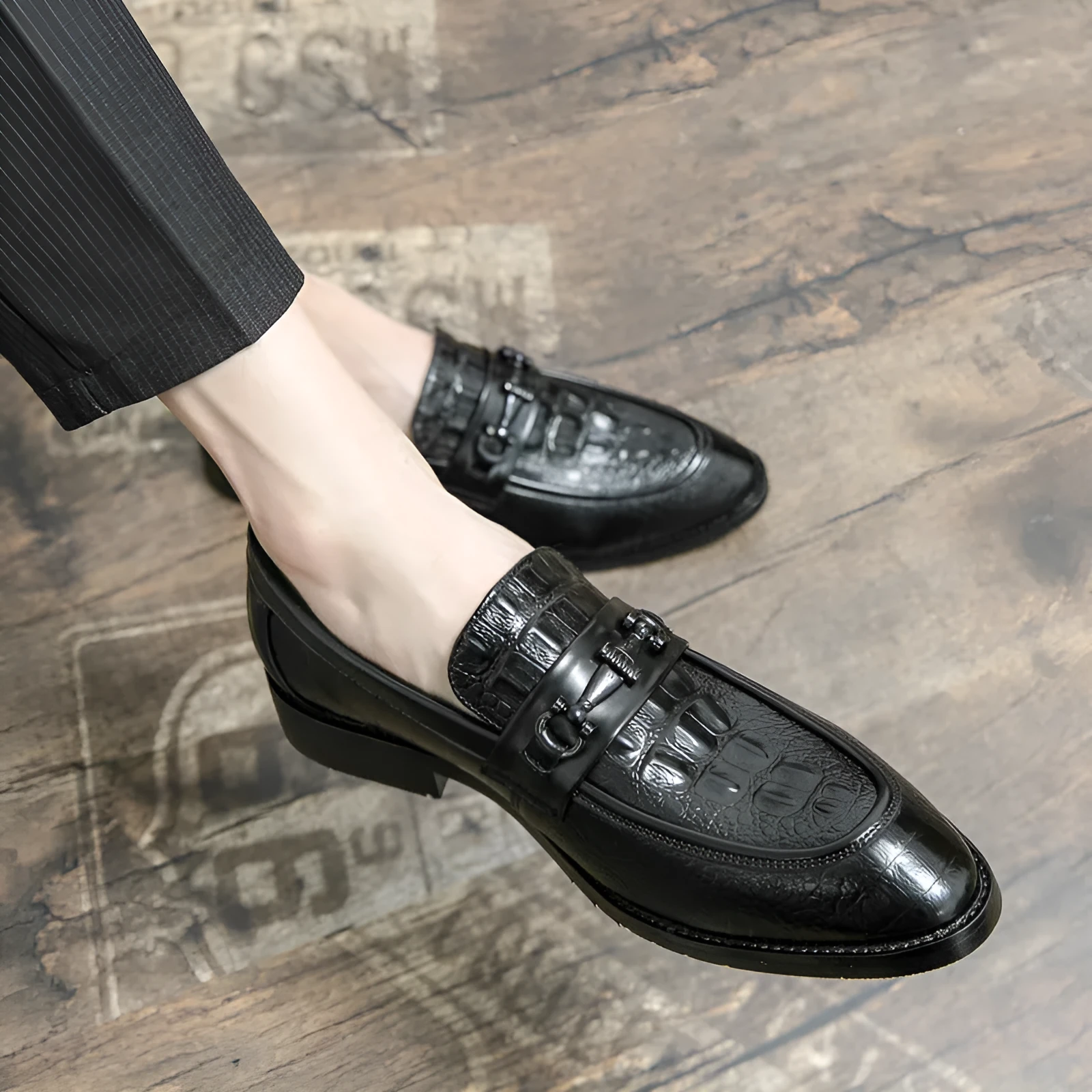 Men's black pointed toe slip-on formal shoes with belt buckle, artificial PU upper, low-top wedding groom's footwear
