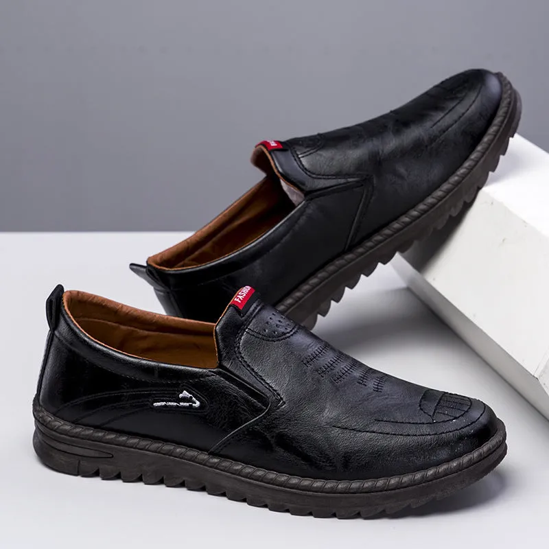 Men's spring leather slip-on shoes in artificial PU with round toe and lace-up closure