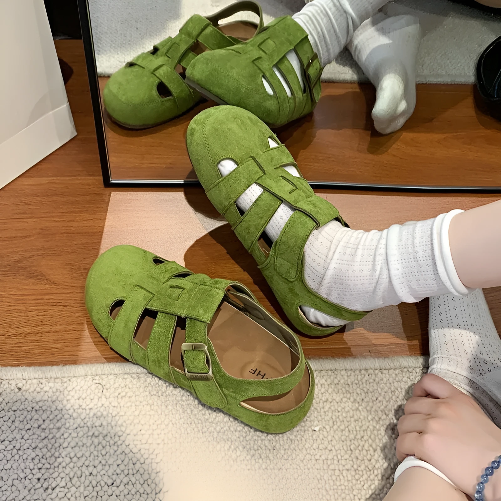 Retro closed toe sandals with two-way hollow-out design in khaki, square toe, rubber sole