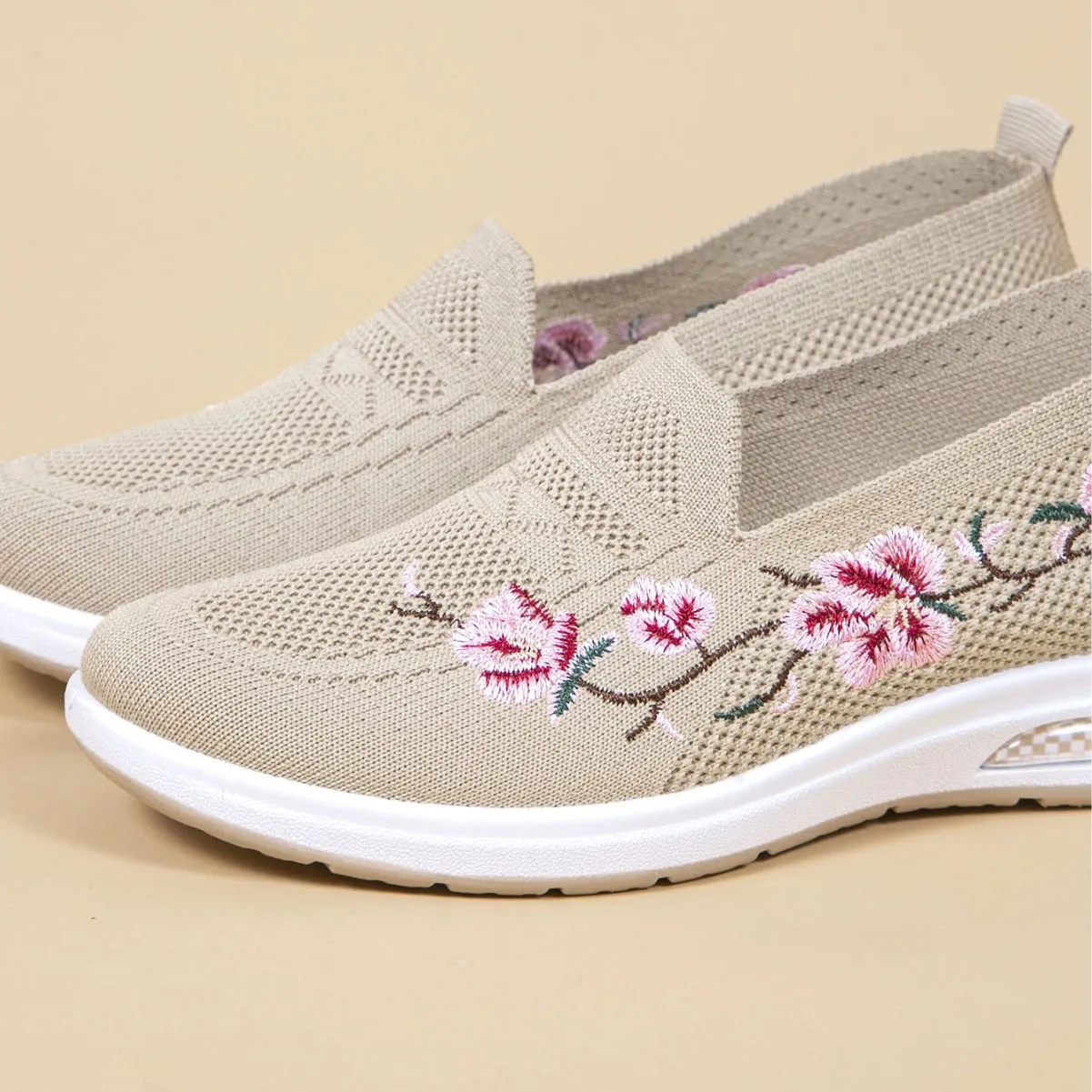 Women's embroidered breathable cloth shoes with soft rubber sole, flat heel, and round toe in multiple colours