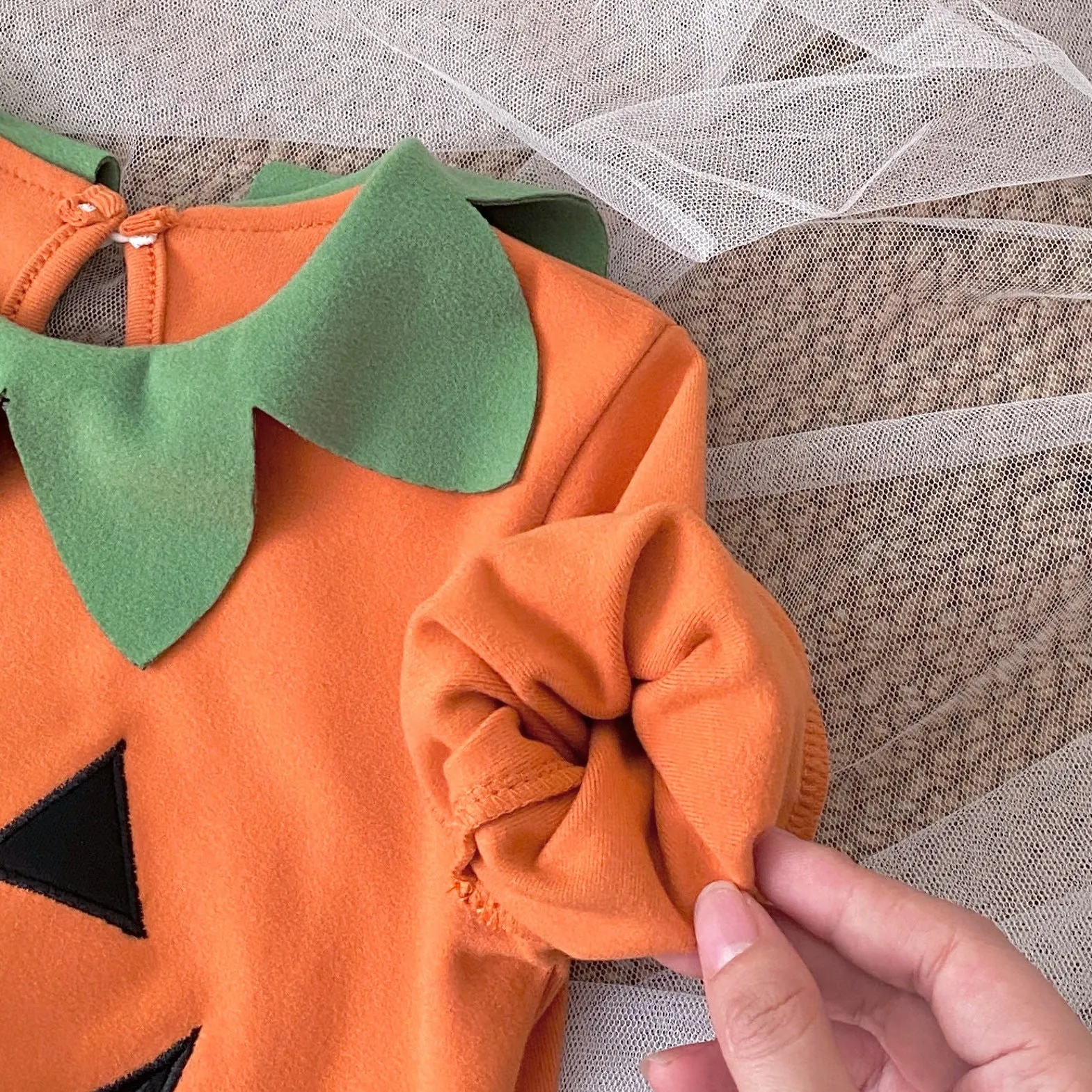 Cotton corduroy long sleeve baby jumpsuit pullover for autumn winter spring, neutral gender, size 66cm