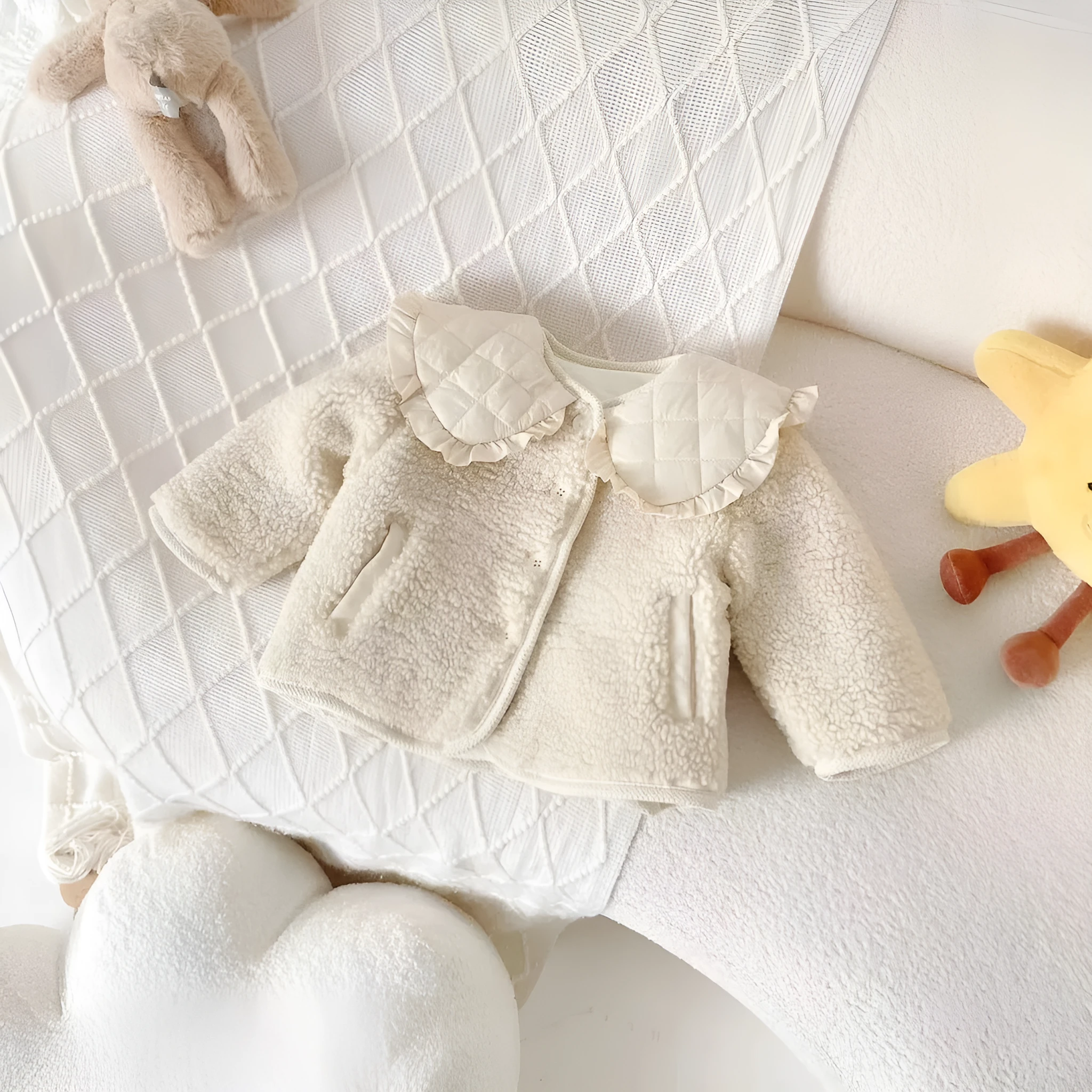 Fleece-lined children's jacket for boys, milky white, lapel design, single-breasted, suitable for 80-130cm height