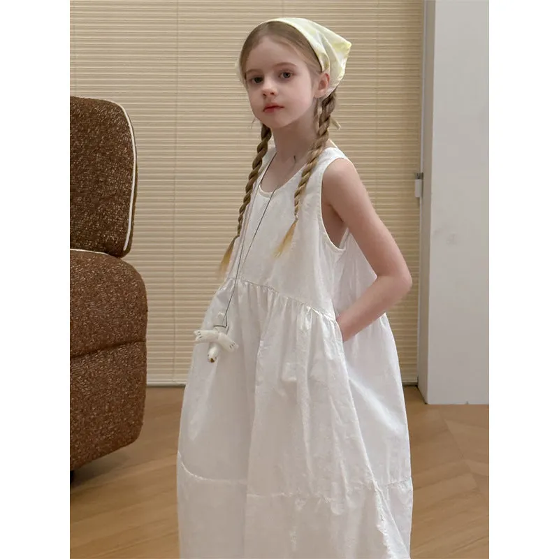 New girls white suspender French dress made of cotton with dot pattern for summer