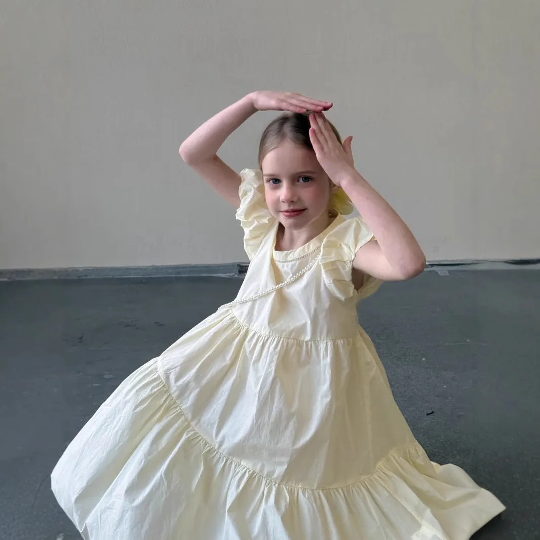 Light yellow cotton princess dress with short puff sleeves and pearl chain for girls, summer style