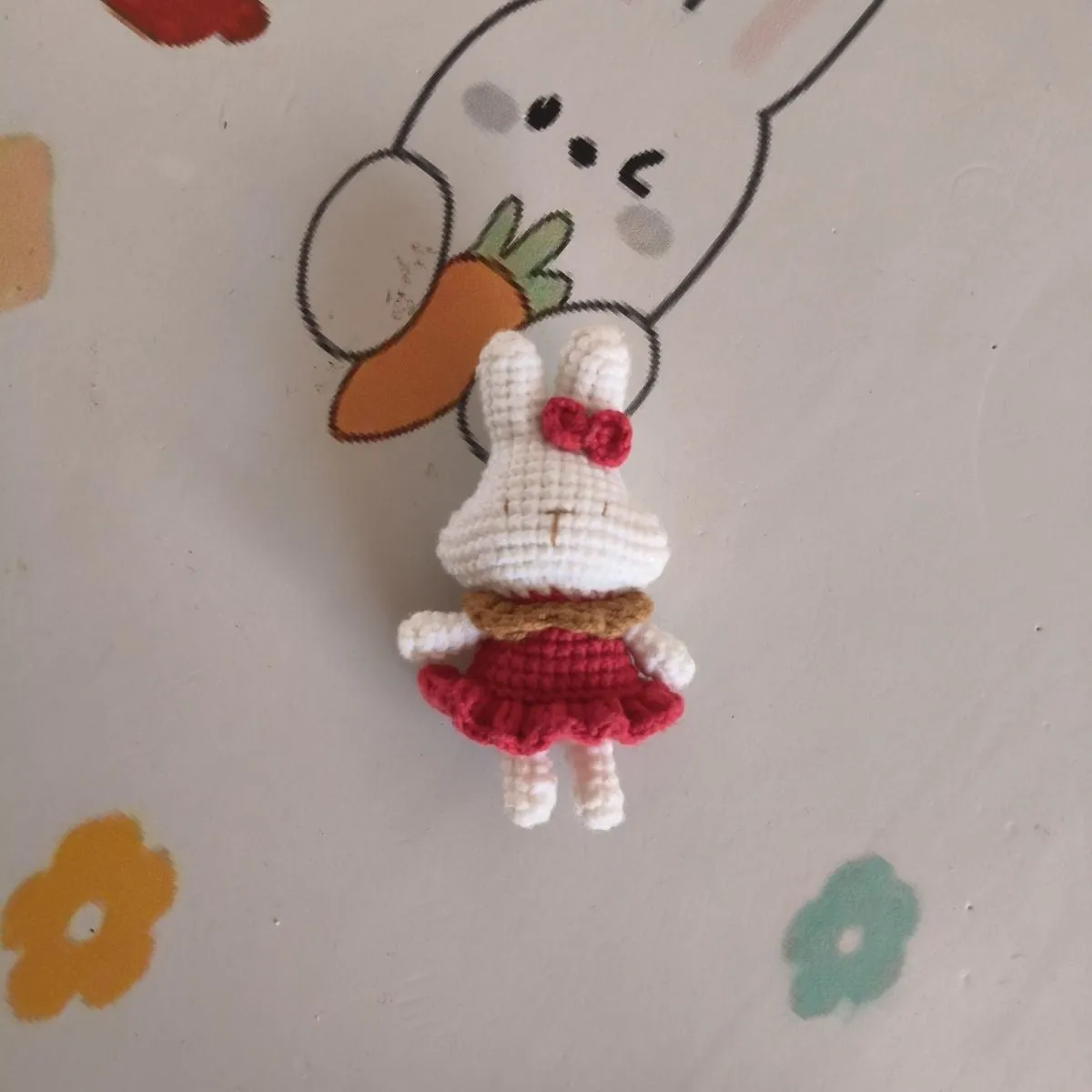 Hand-crocheted wool rabbit key chain pendant decoration accessory