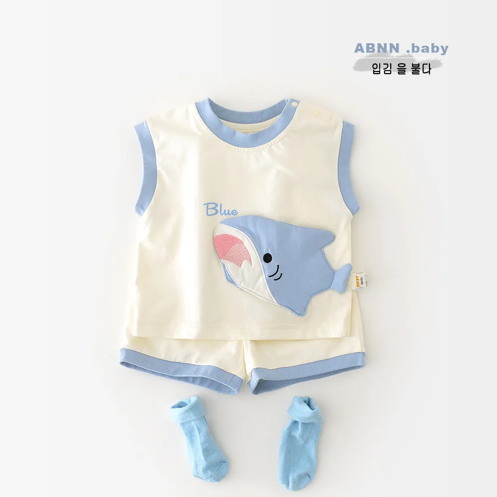 Blue shark cartoon vest and shorts set for toddlers, cotton blend pullover summer suit