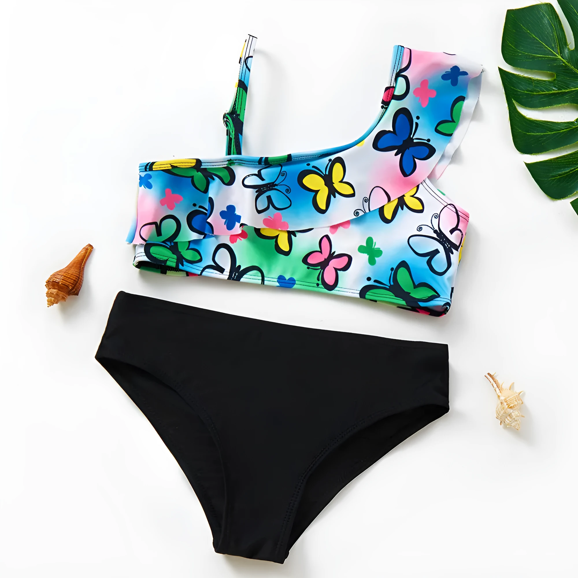 Girls' oblique shoulder strap split swimsuit in black graffiti, polyester fiber, fresh pattern briefs style