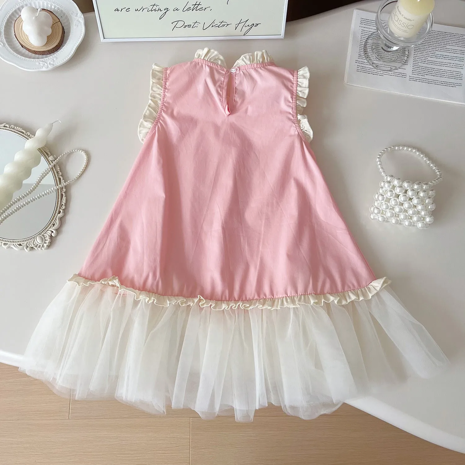 Girls sleeveless mesh princess dress in Korean style, apricot colour, summer wear, suspender design