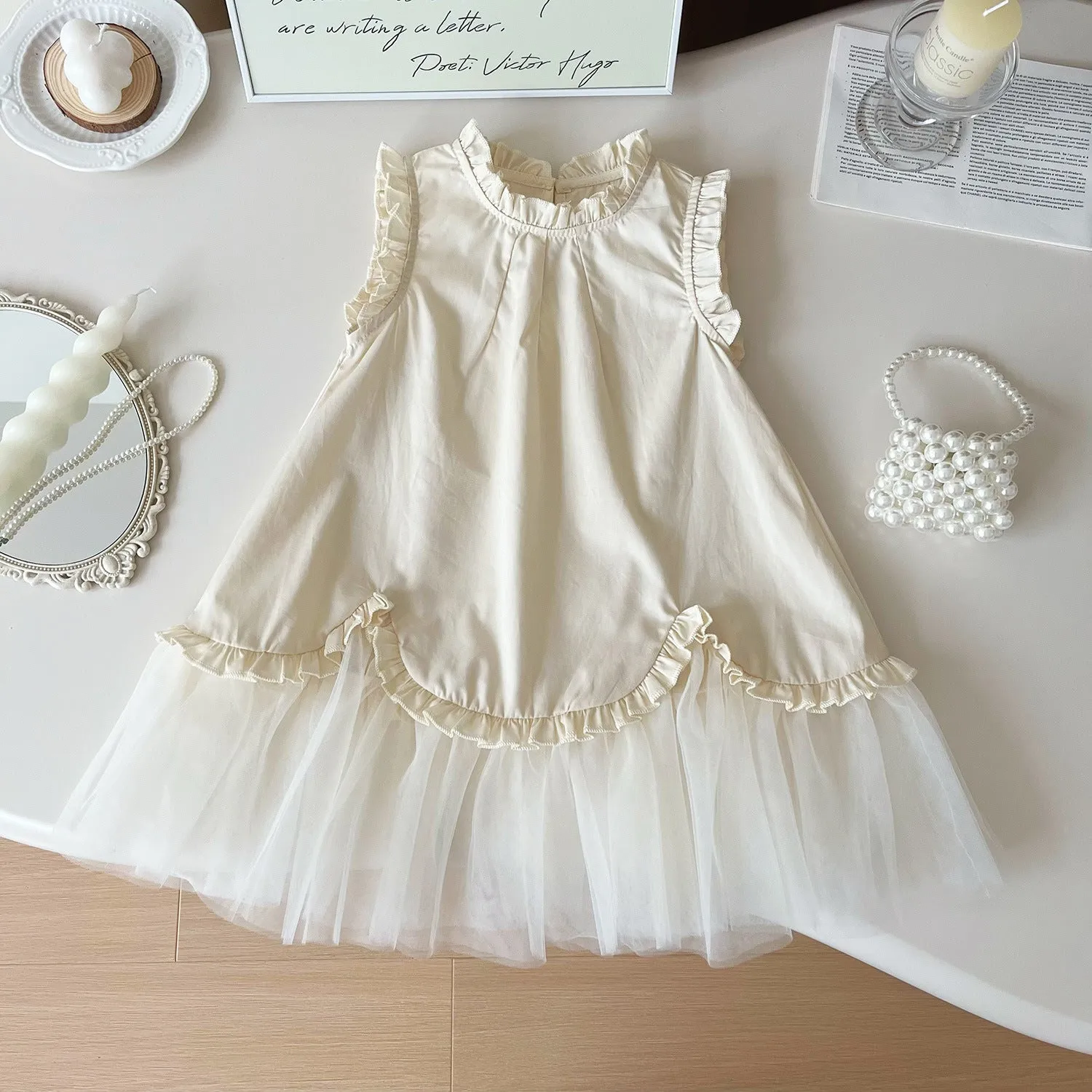 Girls sleeveless mesh princess dress in Korean style, apricot colour, summer wear, suspender design
