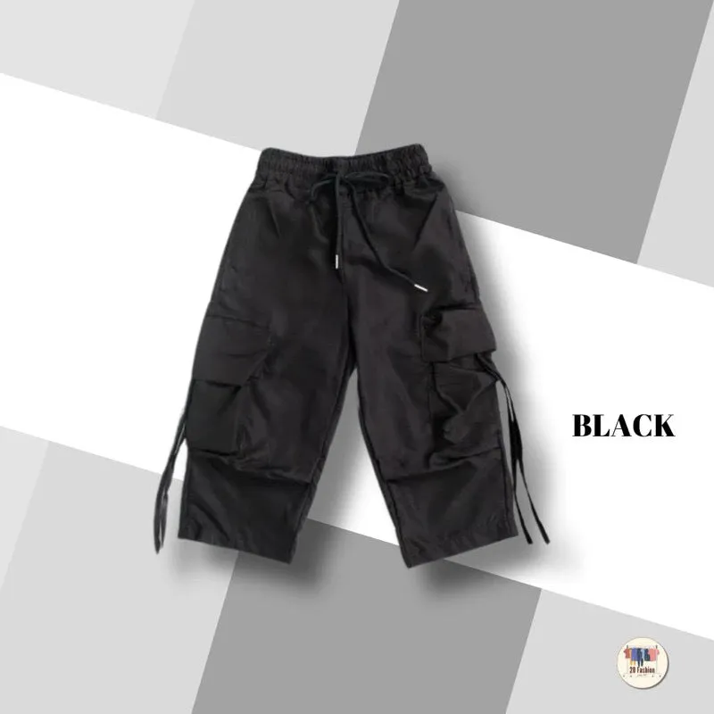 Unisex children cargo pants in solid colour with multiple pockets, suitable for heights 80-150 cm