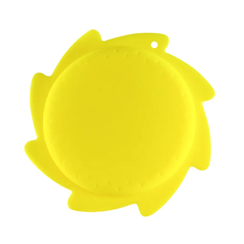 Silicone water toy in emoji style for kids bath time play, soft flexible material for grasping