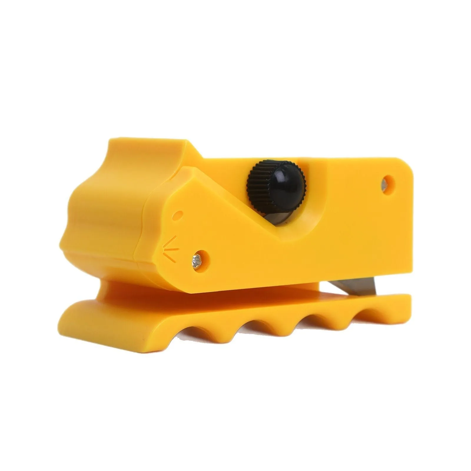 Cartoon cat-shaped corrugated paper cutting knife in red, blue, yellow, or black.