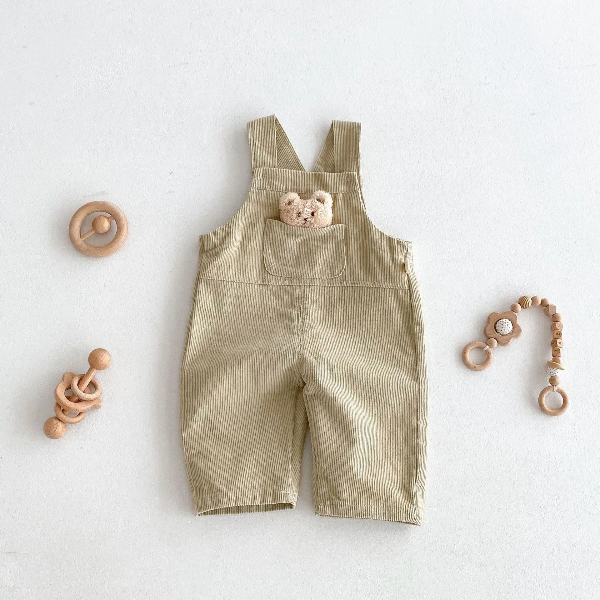 Boys' corduroy cotton bear suspender overalls in apricot solid colour spring autumn wear