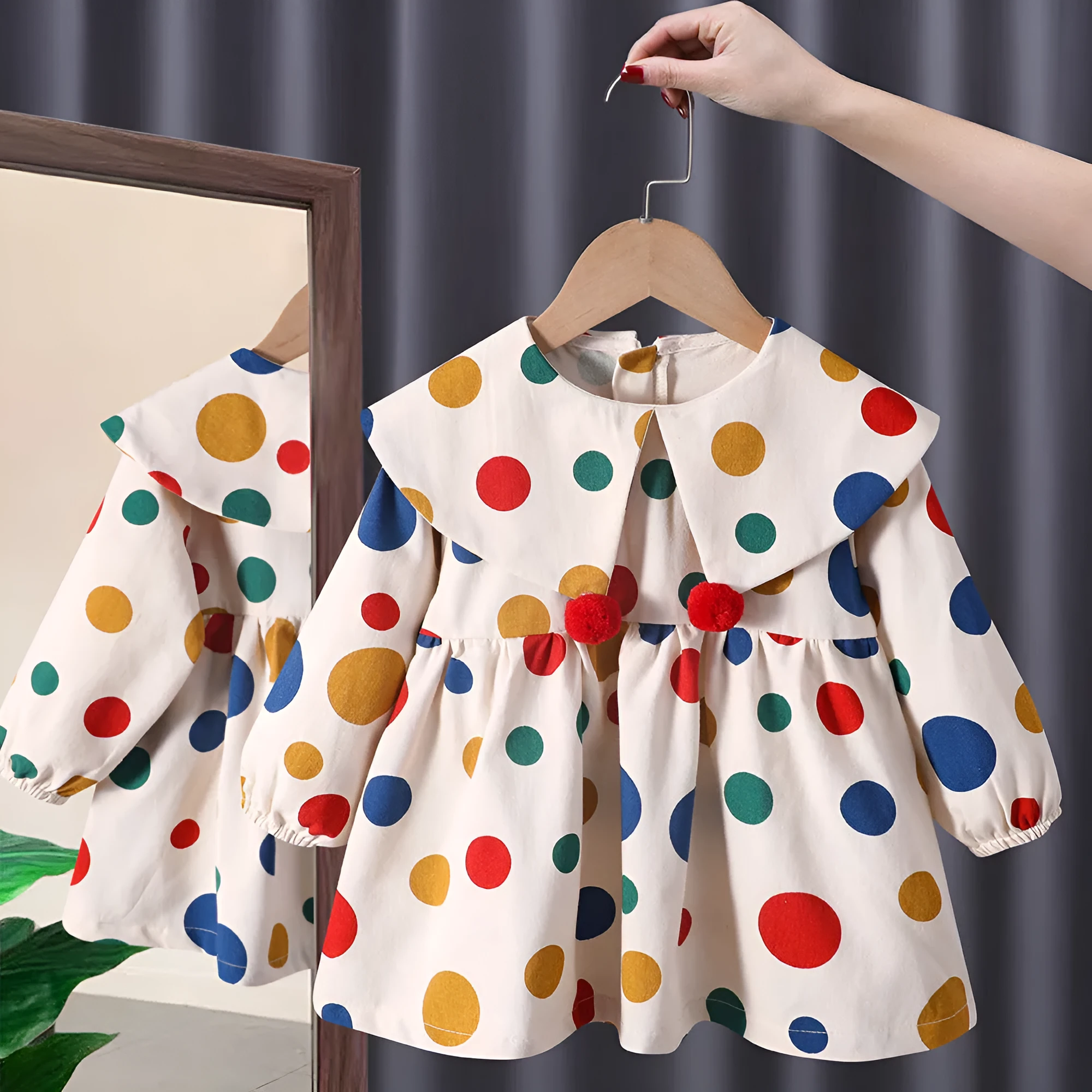 Mid-length long sleeve princess dress for girls in 2765 beige cotton fabric with princess skirt