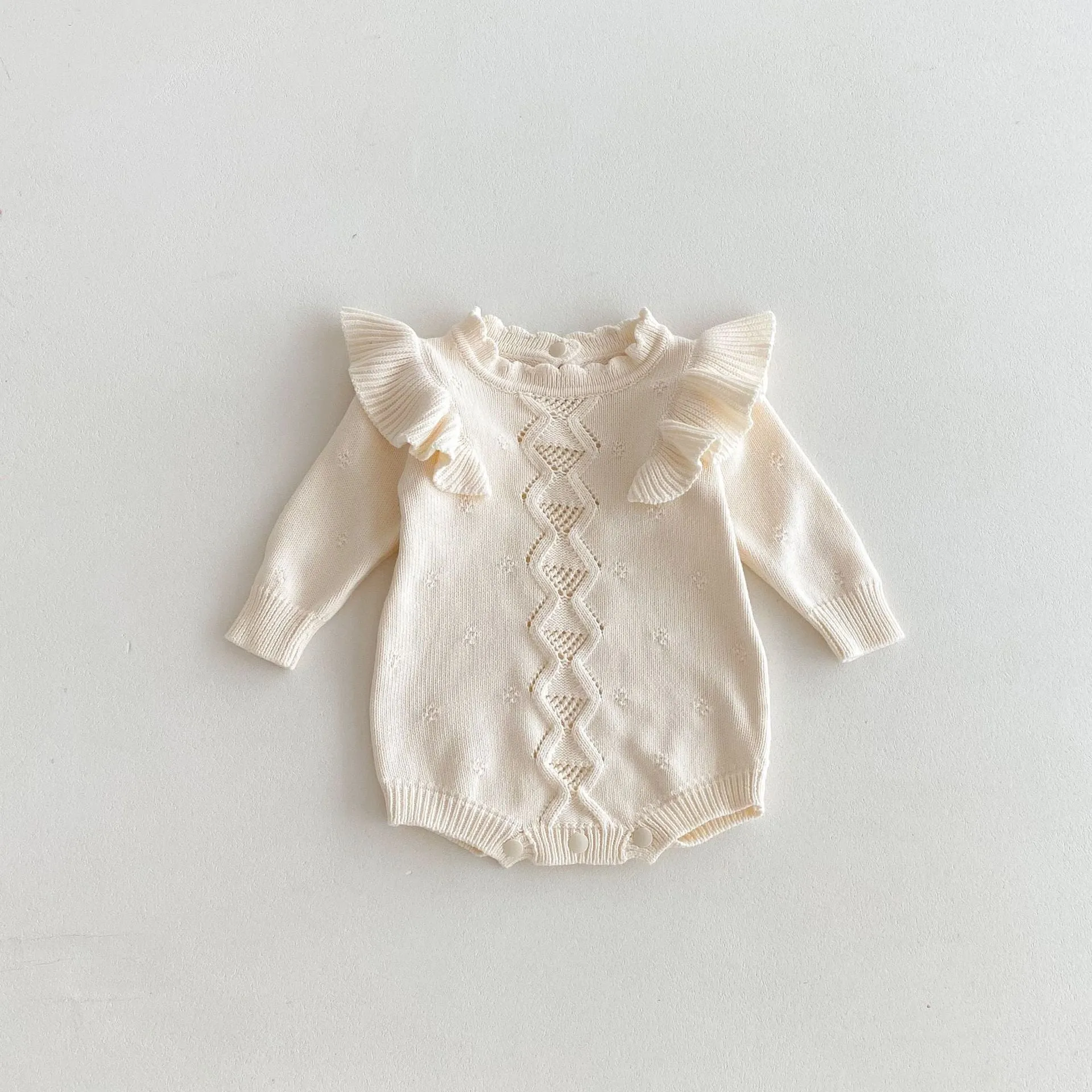 Baby cotton pullover romper with flounced lace sleeves in white beige triangle jumpsuit style