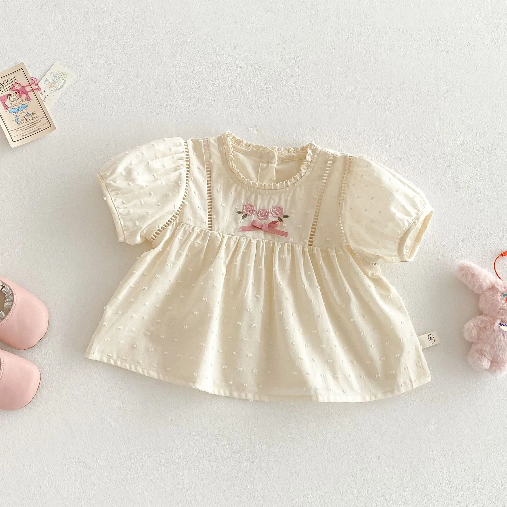 Girls summer lace collar cotton short sleeve shirt and lace straight-leg pants set in almond colour