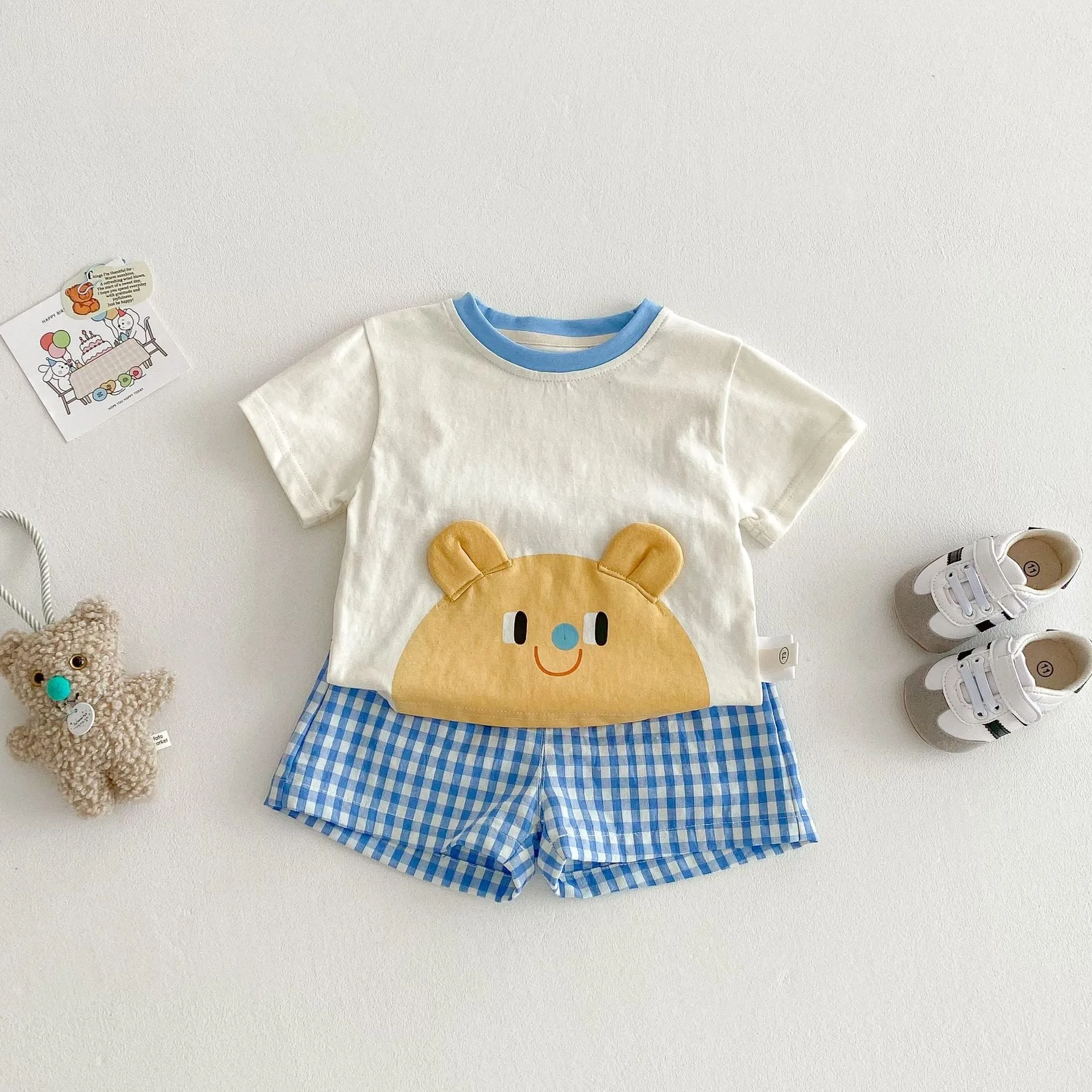 Girls' cotton cartoon T-shirt and plaid shorts two-piece set in avocado green and peach