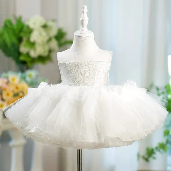 Children's sequined sleeveless pink princess dress on a girl, suitable for heights 80-160cm, polyester fabric