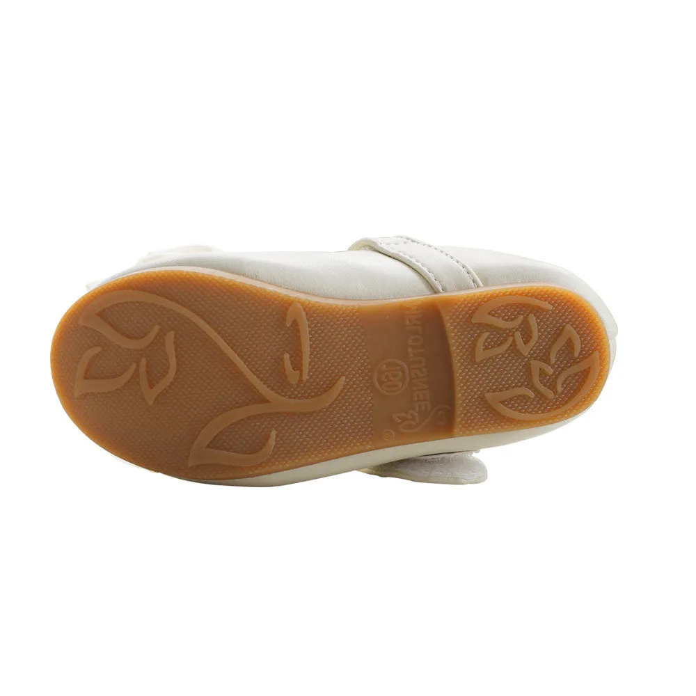 Girls' princess shoes with pearl bow, PU leather upper, flat heel, and Velcro fastening in beige white pearl colour