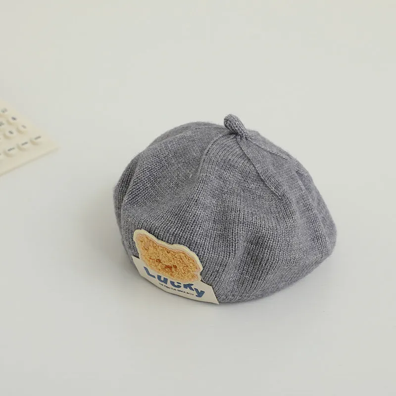 Children's thermal knitting acrylic beret in beige for ages 3 months to 4 years