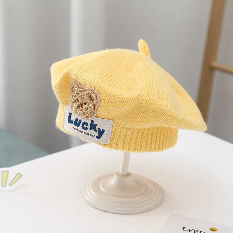 Children's thermal knitting acrylic beret in beige for ages 3 months to 4 years