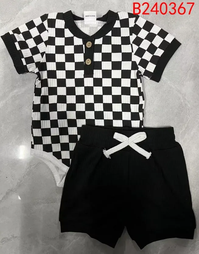 Baby two-piece cotton rompers set with polo collar and plaid triangle in green, blue, brown, black for 0-18 months