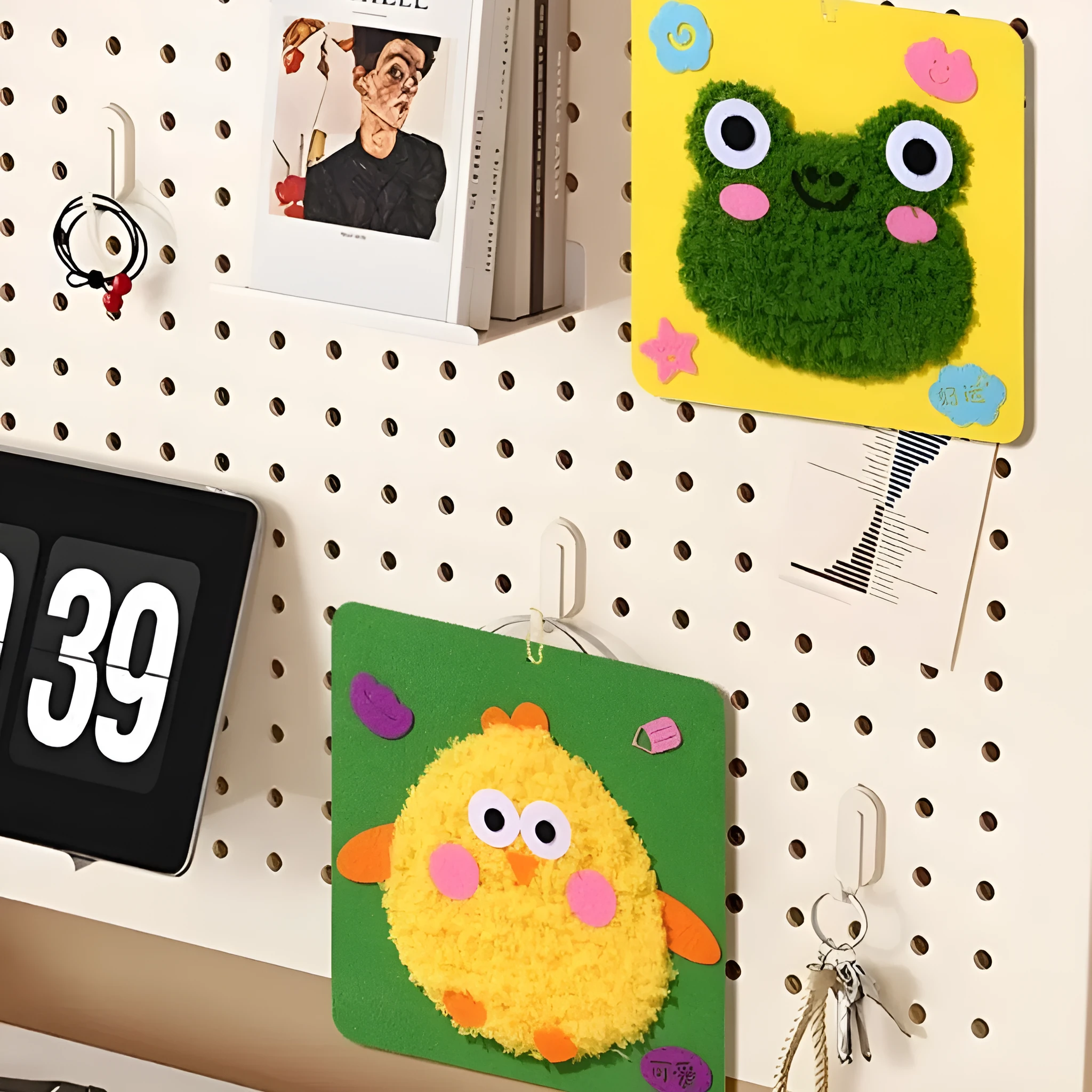 Children's Handmade Embroidery Painting DIY Material Package with embroidery enlightenment stamp and poke gift box options for elderly users