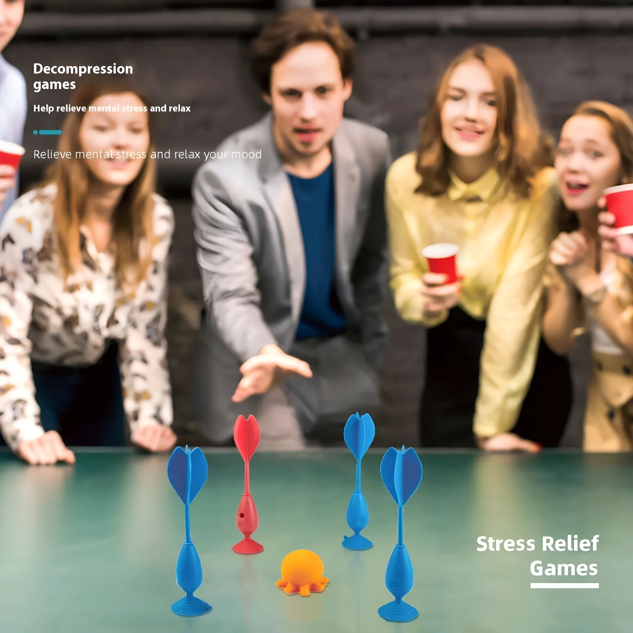 Silica gel sucker darts set with red and blue darts and target centre for teenagers