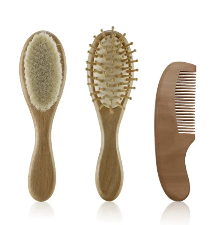 Soft fur set comb with wool brush for gentle scalp massage without hair damage