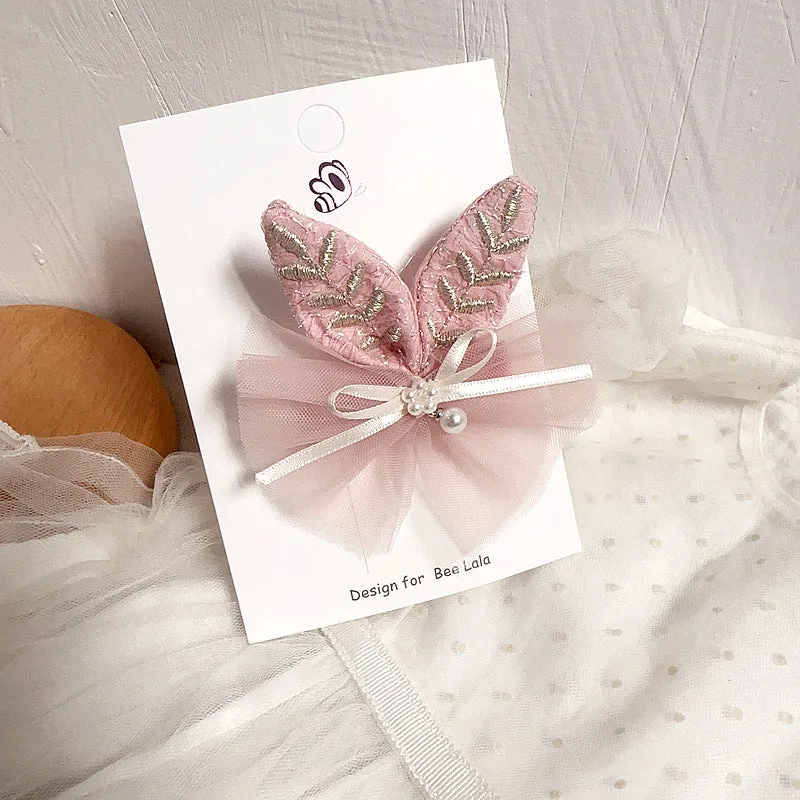 Children's press clip hair accessories set with cloth bows, sequins, pearls, and crystal flowers in pink and beige