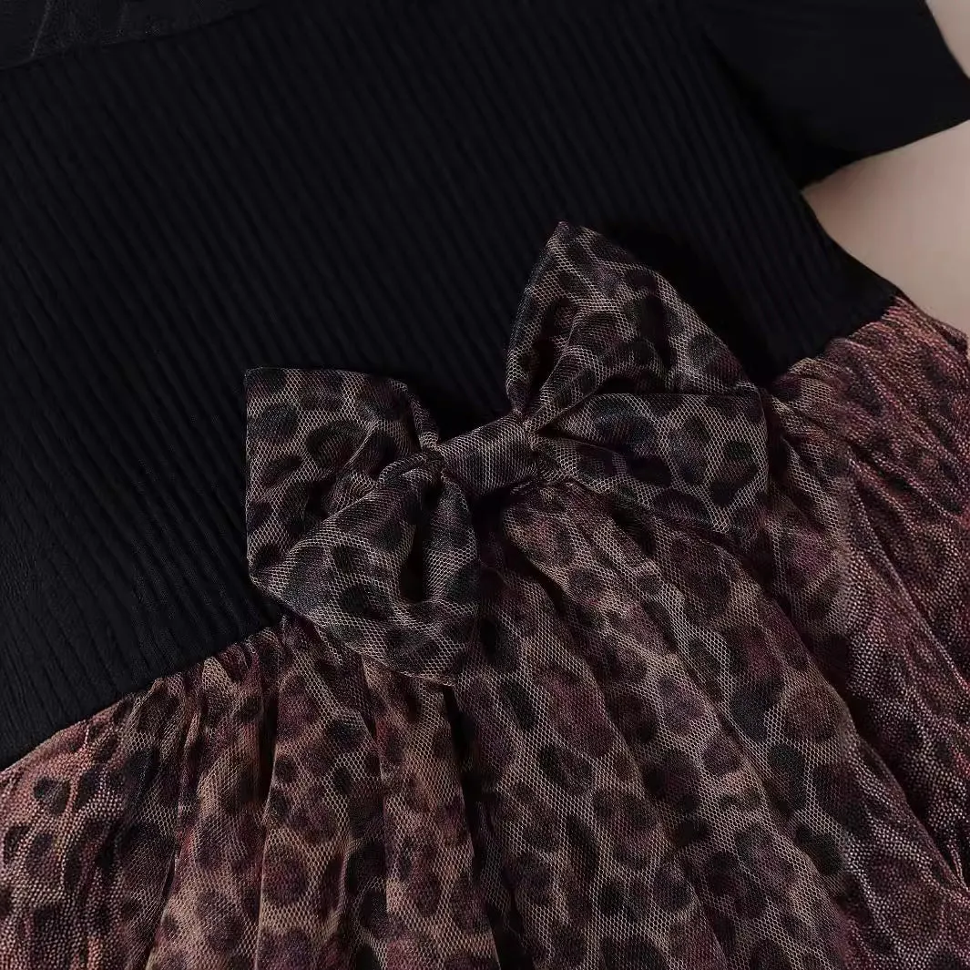 Girls cotton pullover dress with leopard print, mesh bow, short sleeves, in black and wine red colours