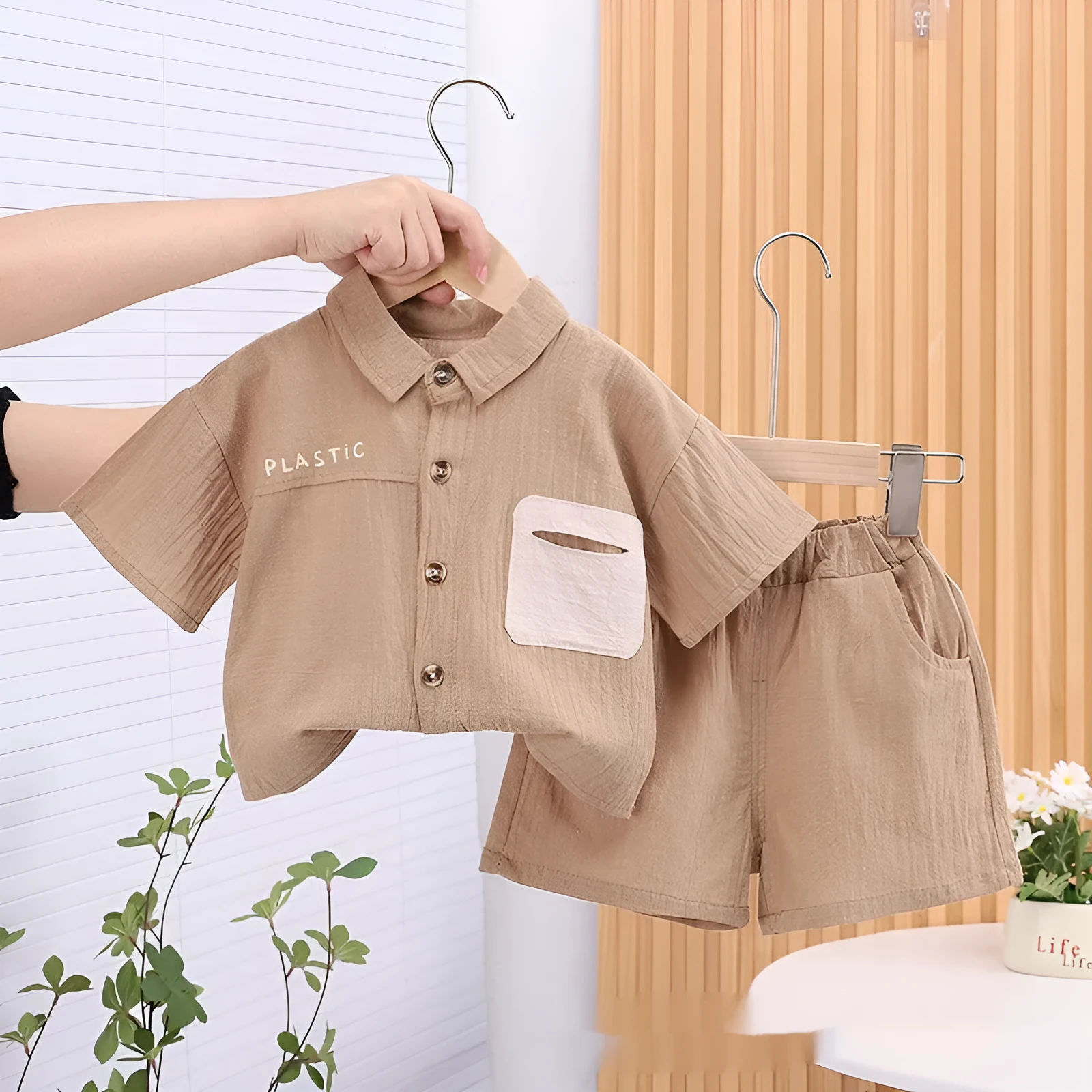 Boys cotton casual suit set with short-sleeve shirt and trousers in solid colour