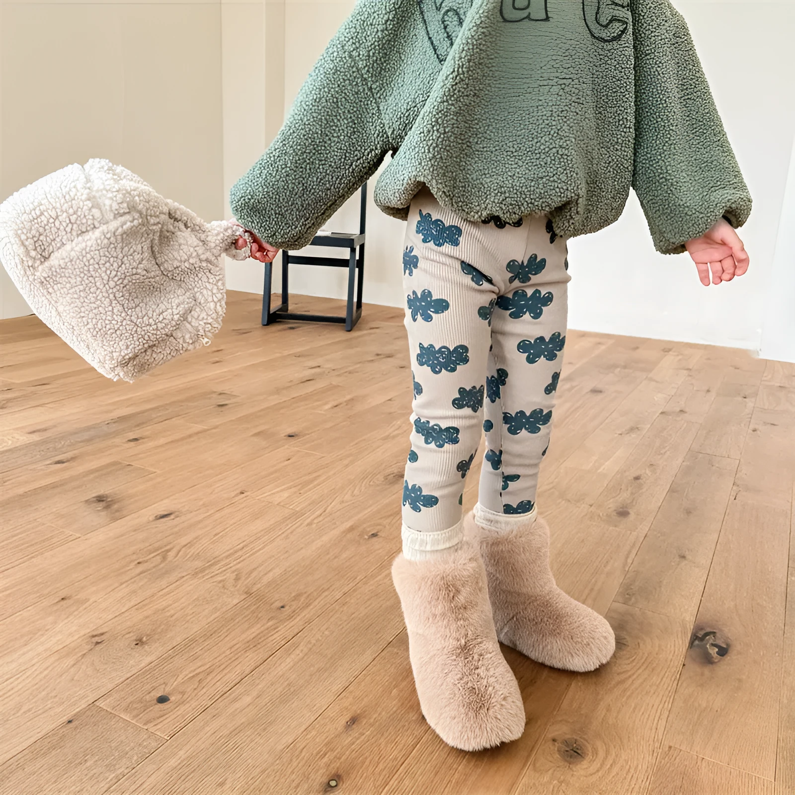 Girls winter fleece-lined cotton leggings in khaki, high waist elastic, size for 100cm height