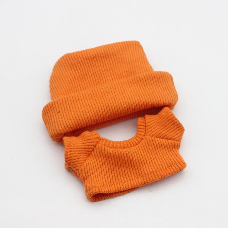 Flanging hat and T-shirt doll clothes set for 18-inch fashion dolls in multiple colours