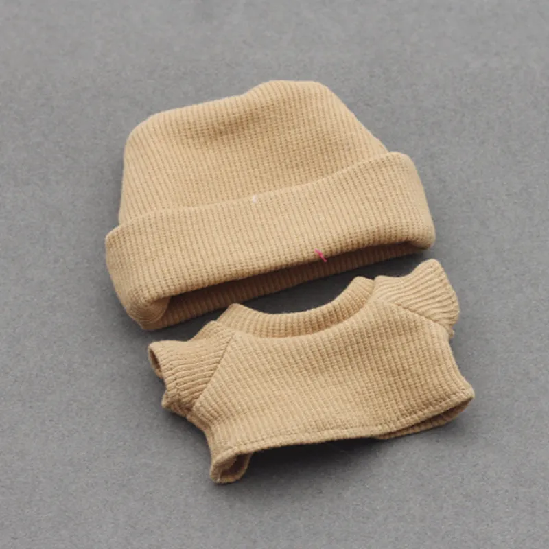 Flanging hat and T-shirt doll clothes set for 18-inch fashion dolls in multiple colours