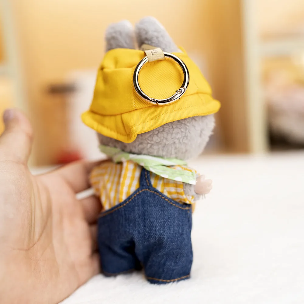 Small yellow duck plush doll wearing a hat, scarf, shirt, and suspender overalls, 17cm outfit set