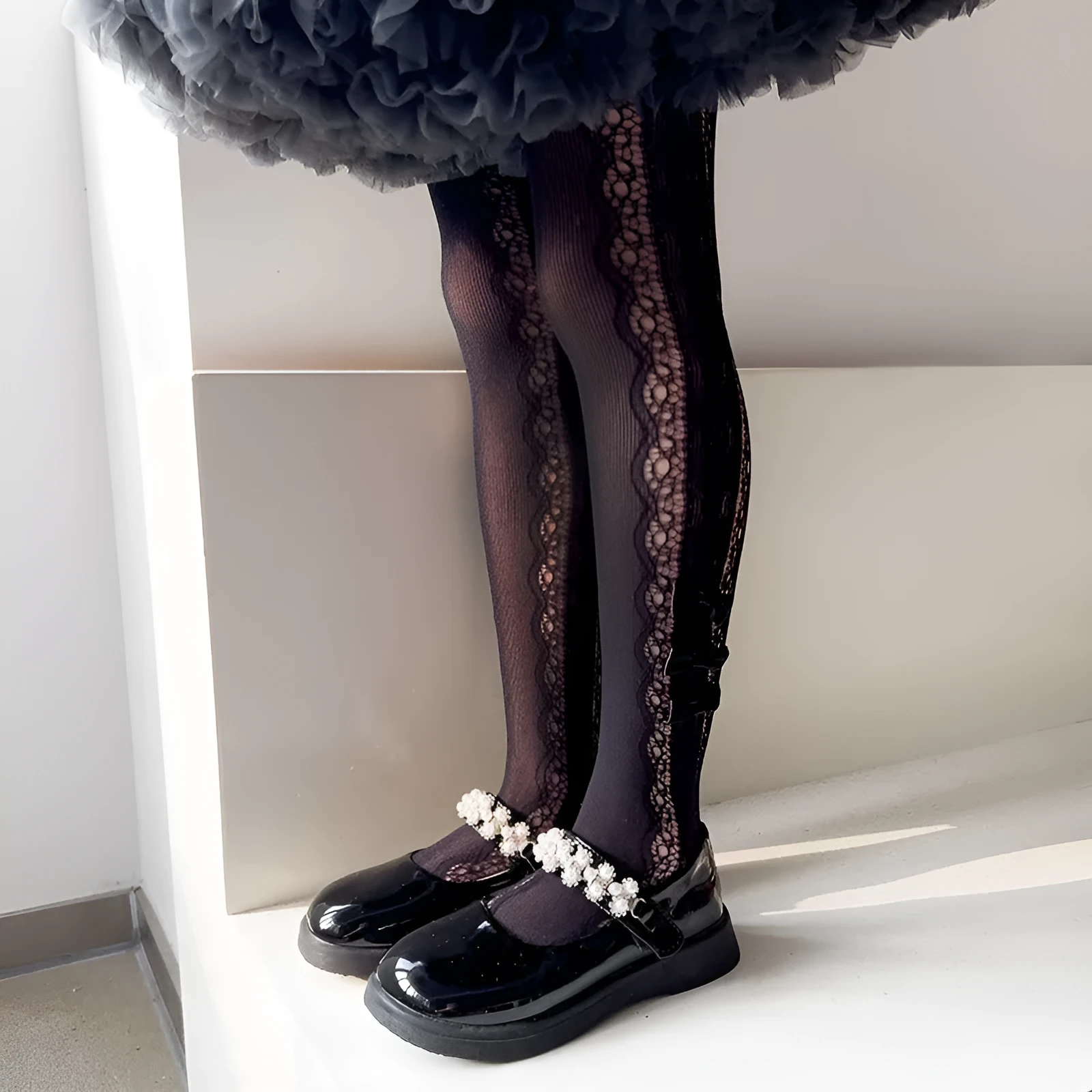Hollow-out love anti-mosquito baby stockings in thin spandex, black colour, children size 65cm to 85cm