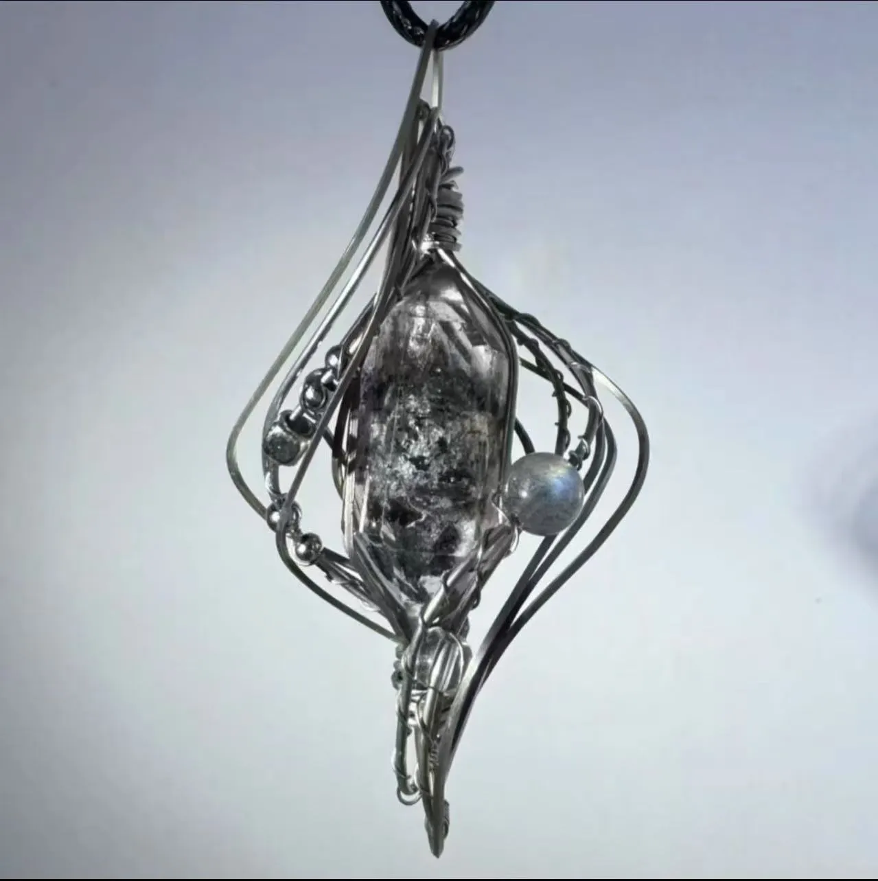 Mori style winding hollow out creative pendant necklace with adjustable cross chain