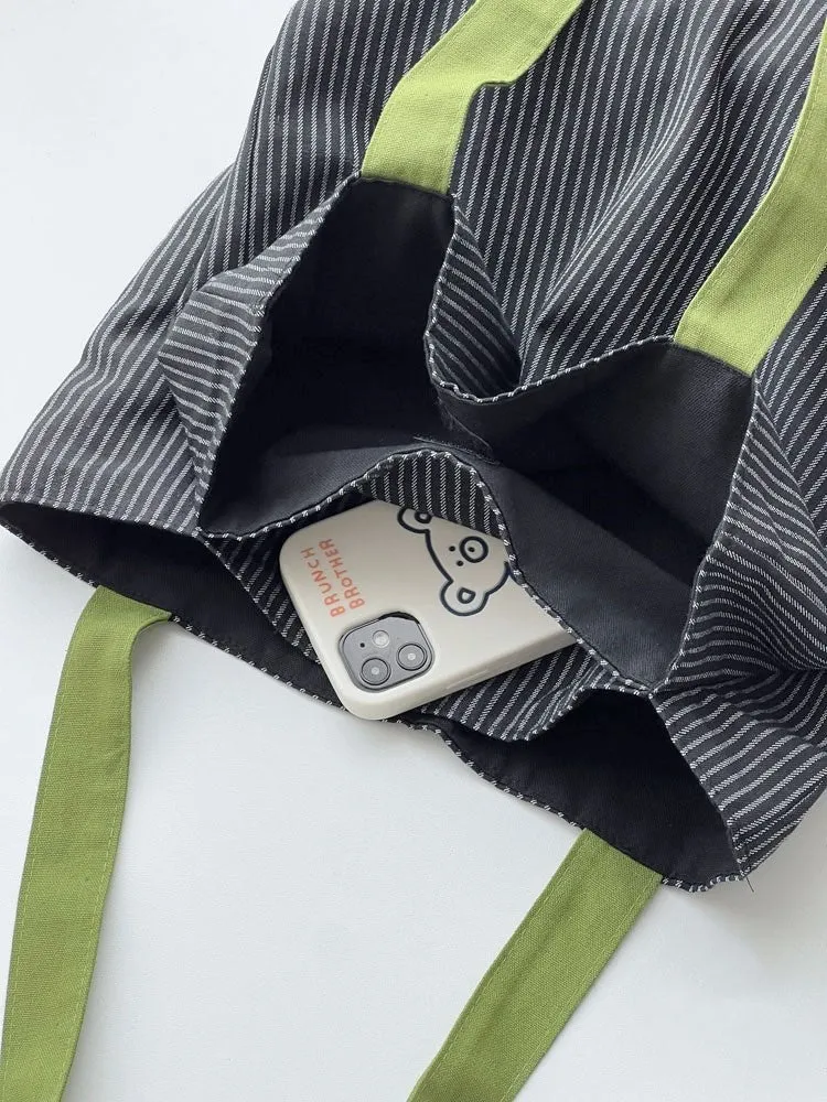 Canvas multi-layer tote shoulder bag in plaid or striped colours with compartments