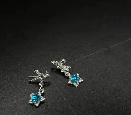 Galvanised geometric Chinese-style earrings with petal elements in zinc alloy