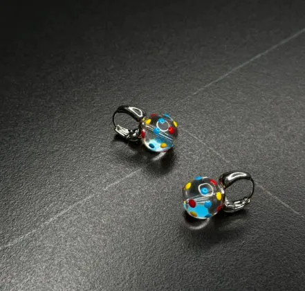 Galvanised geometric Chinese-style earrings with petal elements in zinc alloy