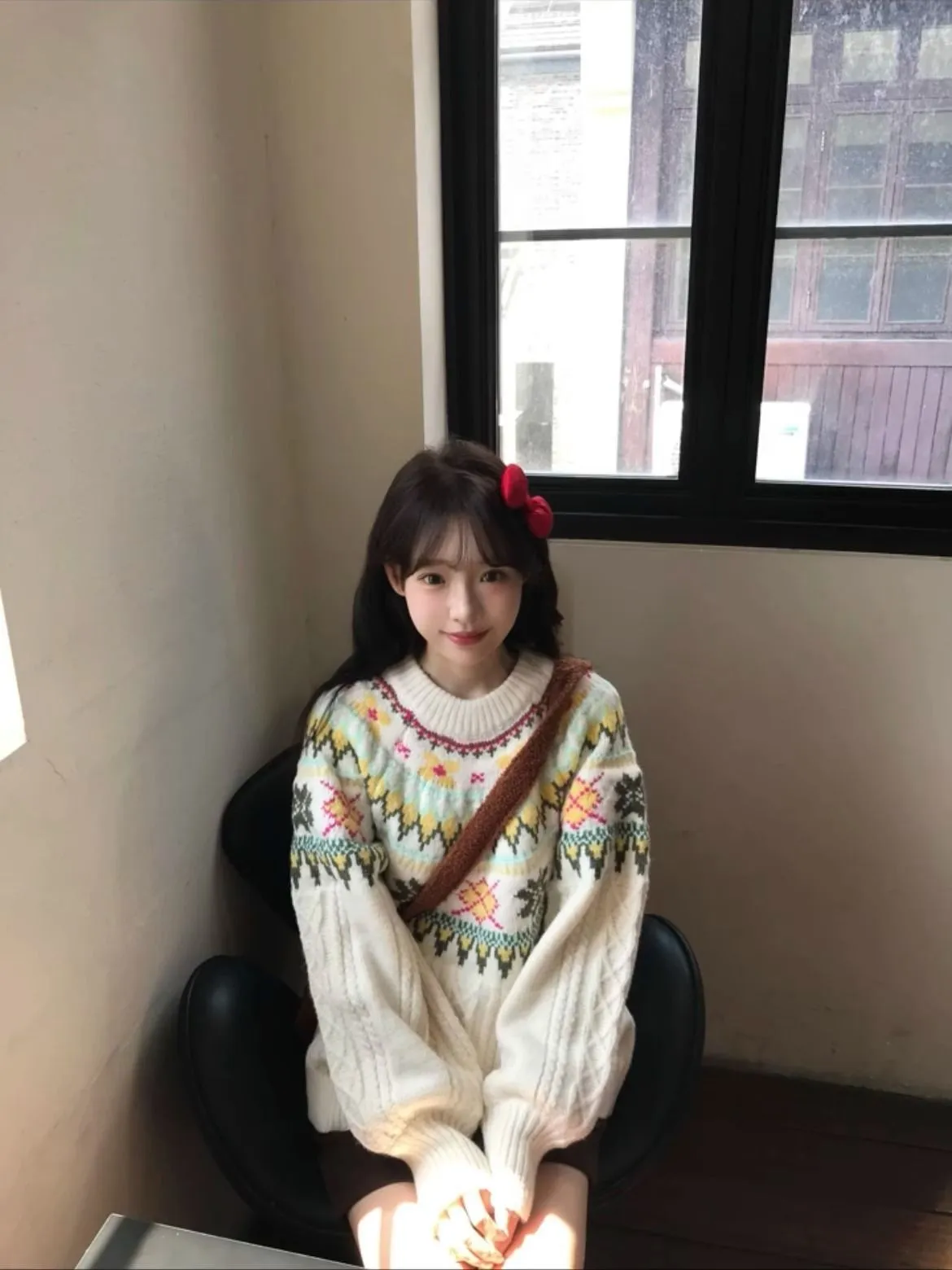Women's milky white lantern sleeve mori knitwear pullover sweater on hanger