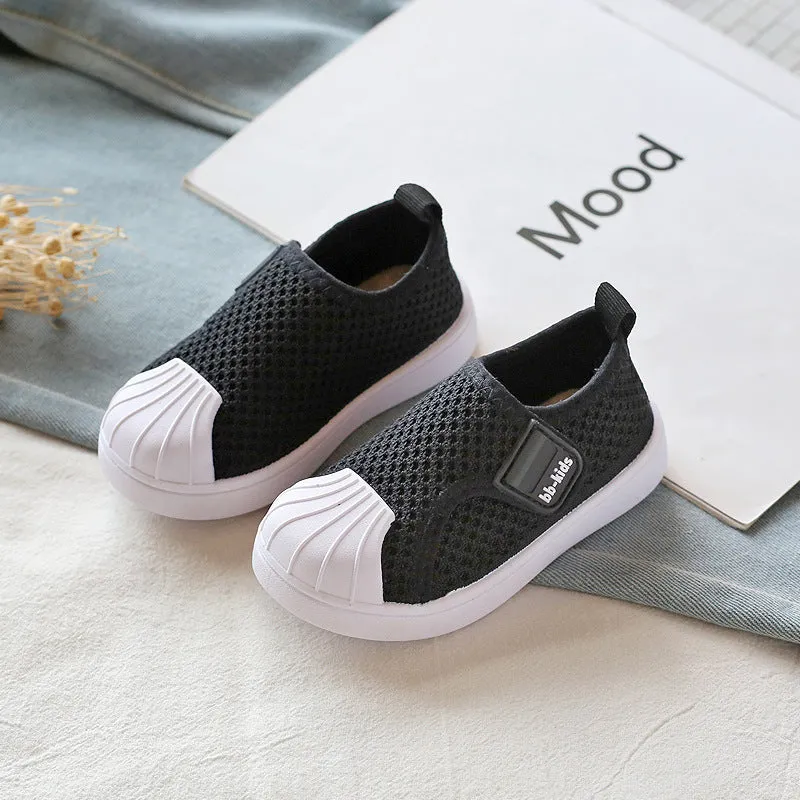 Children's striped slip-on sneakers with non-slip PVC sole in multiple colours